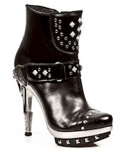 New Rock nilkkurit niiteill�