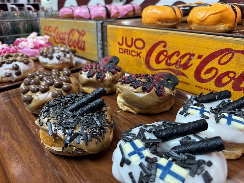 Överidonitsi saluuna