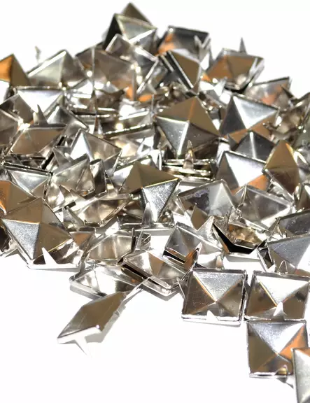 Irtoniitti, Pyramidi 100kpl leveys14mm - Irtoniitit - IRN20 - 1