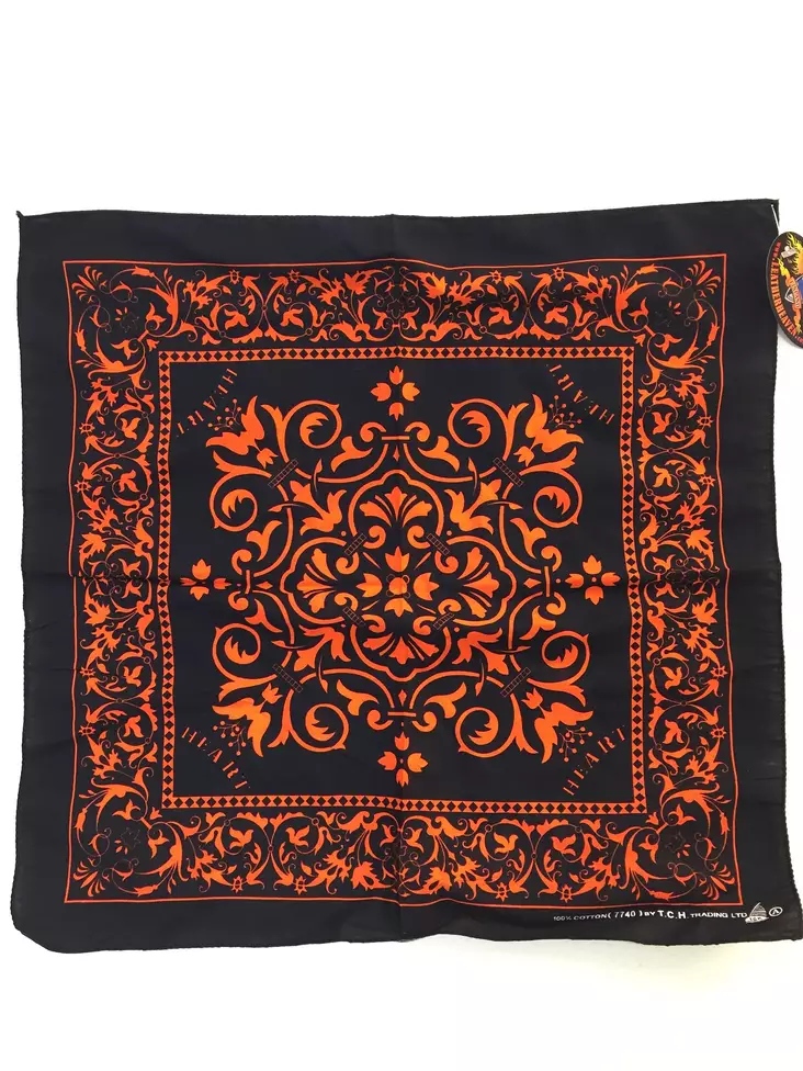 Huivi, Heart, oranssimusta - Huivit - HU350 - 1