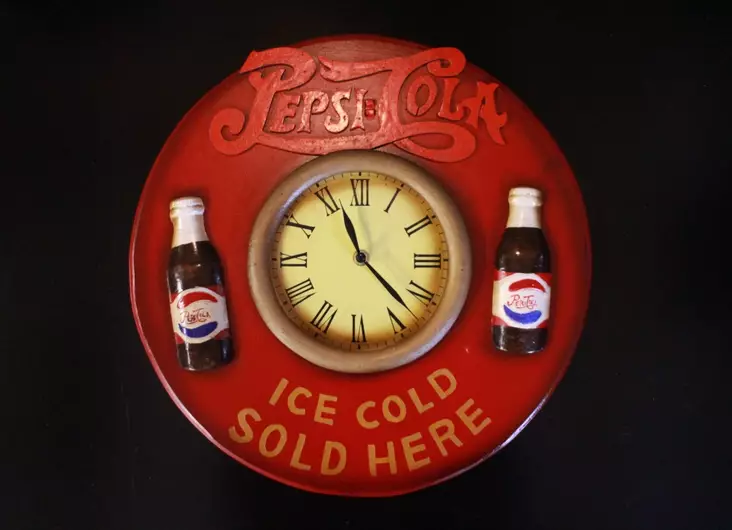 Pepsi Cola-kello, puukuitulevyä - Kellot - PELT60 - 1