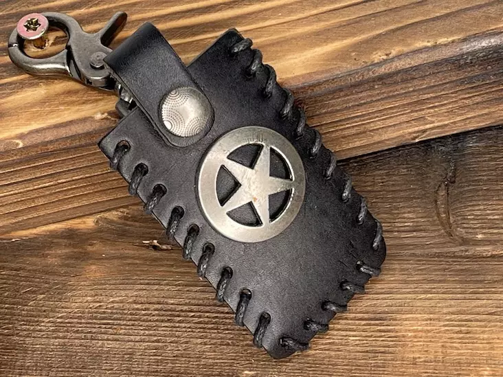Avaimenperä texas star musta nahka - Avaimenperät - PER91 - 1