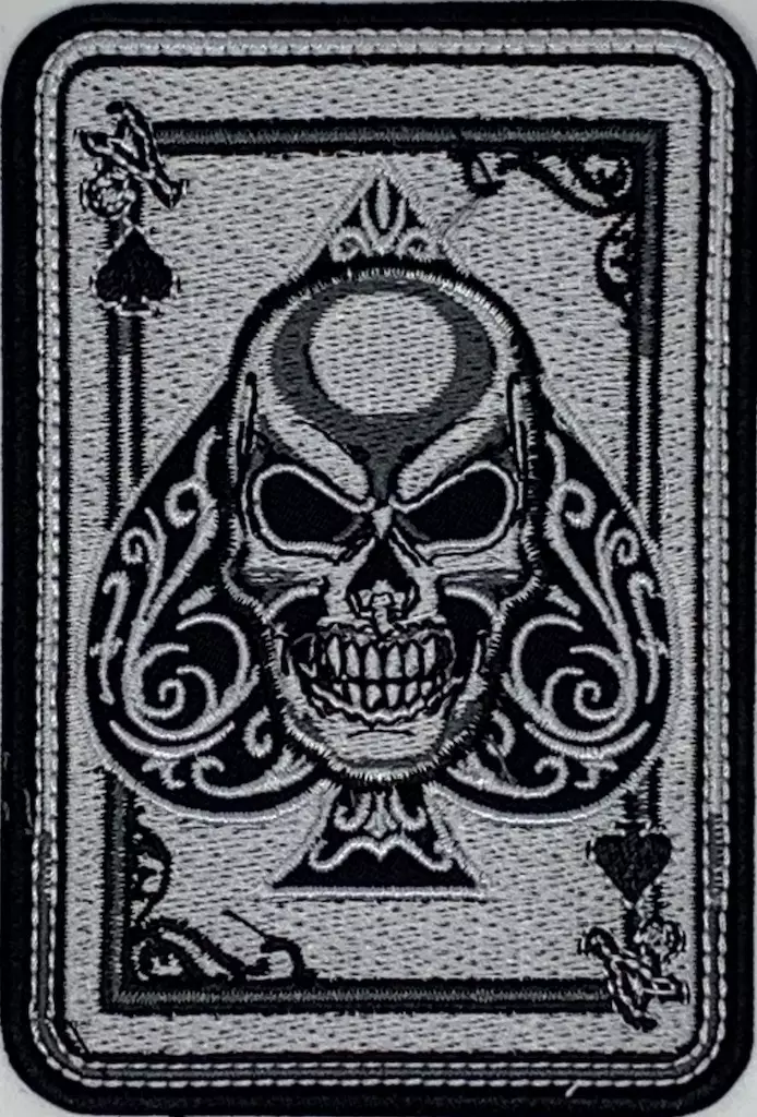 Kangasmerkki ISO Pääkallo pataässä - Kangasmerkit - K1501 - 1