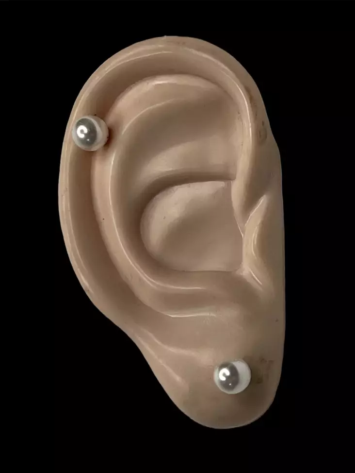 Korvakorut Valkoinen helmi 6 mm - Korvakorut - KRV181 - 1