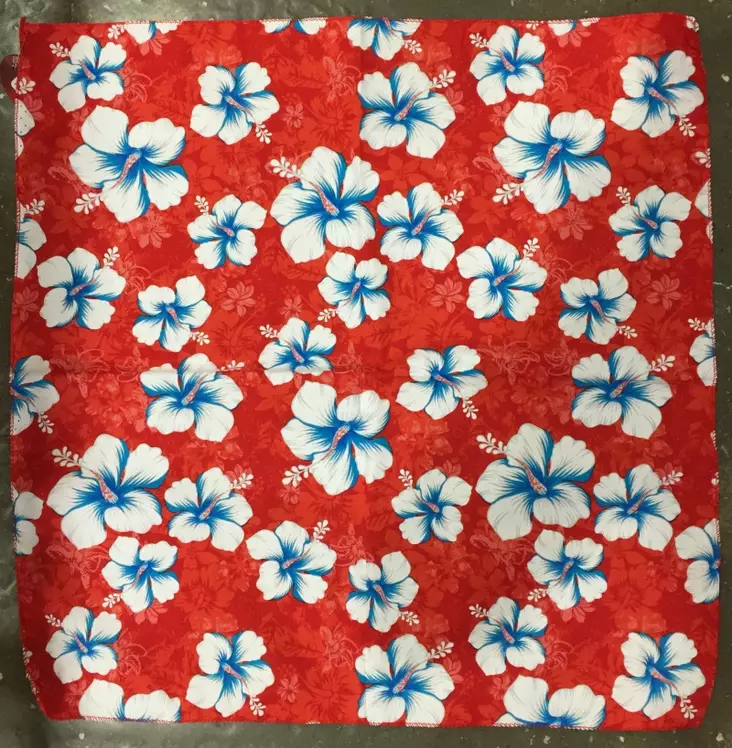 Huivi, Punainen, valkosiniset kukat - Huivit - HU402 - 1