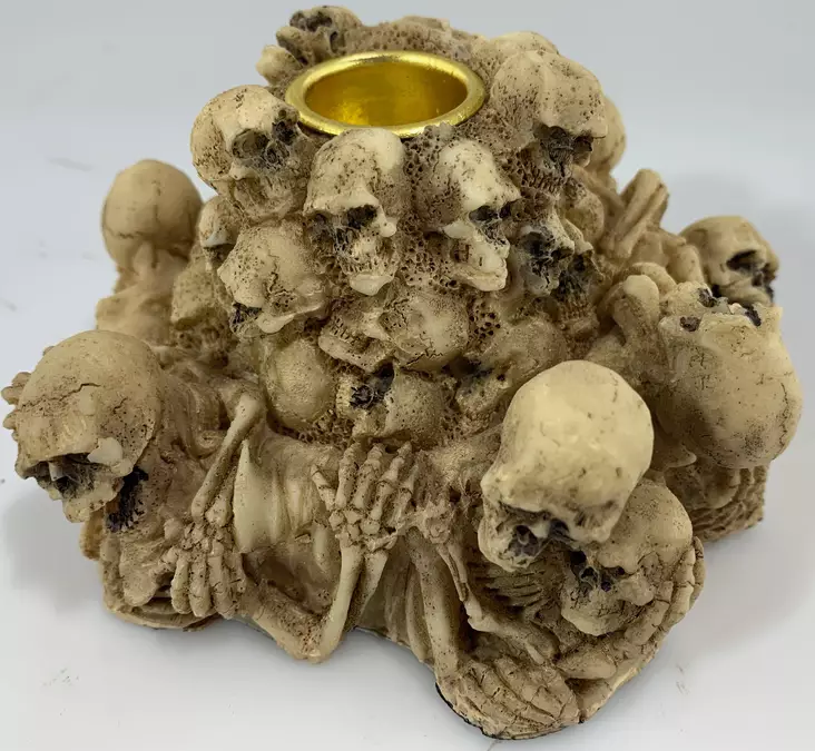 Pääkallokasa kynttilänjalka 12x6cm - Kynttilänjalka, -alusta, suitsuketeline - HOR162 - 1