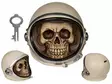 Säästökallo astronautti 17x17cm - Kallot, Halloweenrekvisiitta - HOR353 - 1