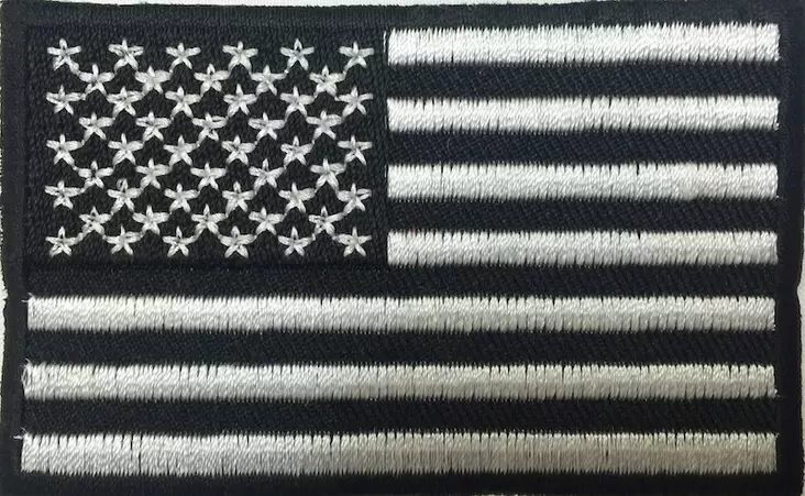 Kangasmerkki, USA:n lippu, mustavalk. - Kangasmerkit - K1213 - 1