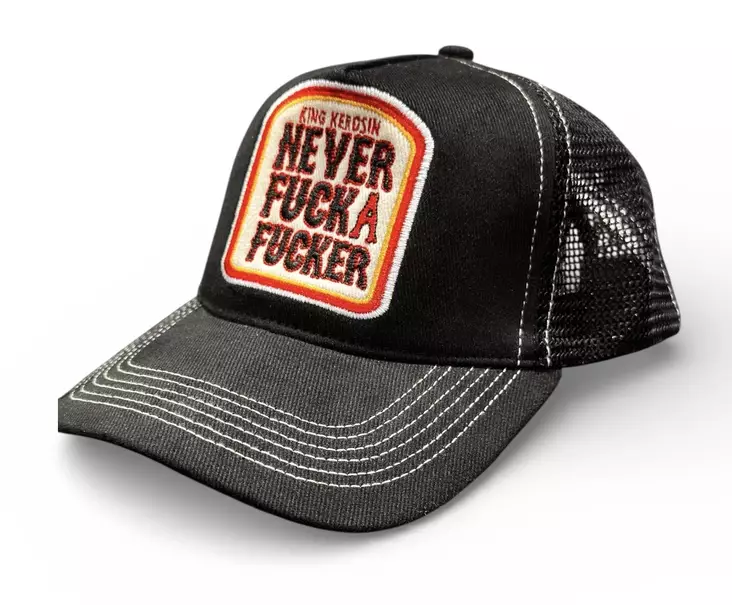 Lippis Never Fuck a Fucker - Lippikset - KING33 - 1