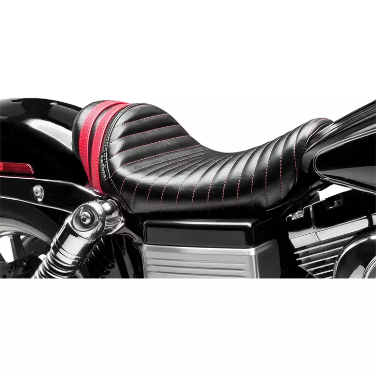SEAT STUBS SPOILER SOLO TUCK & ROLL BLACK W/RED STRIPES - Satulat ja satulanpäälliset - 08030443 - 1
