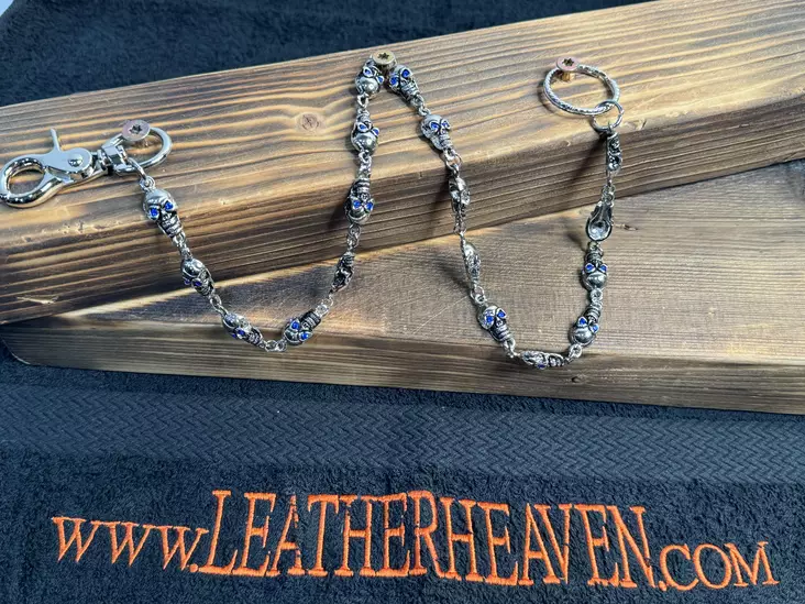 Avainketju 60cm sinisilmäinen pääkallo - Avainketjut - KJ204 - 1