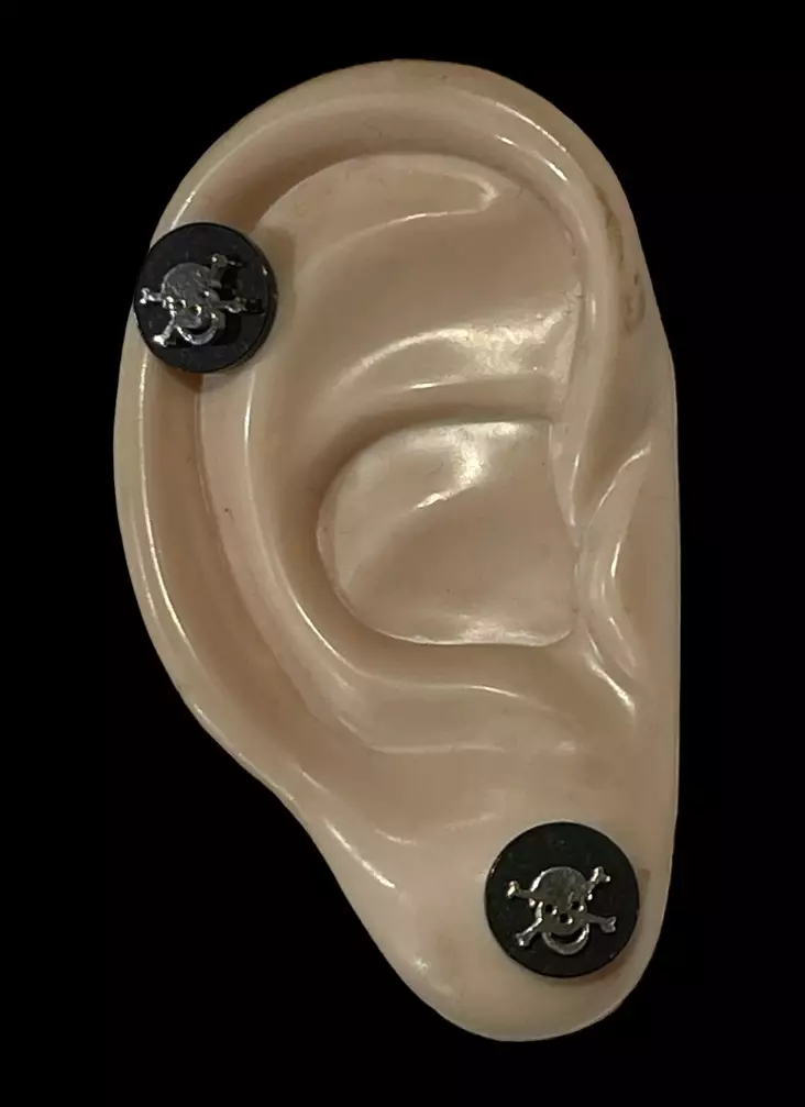 Korvakorut Kromikallo mustassa napissa - Korvakorut - KRV204 - 1