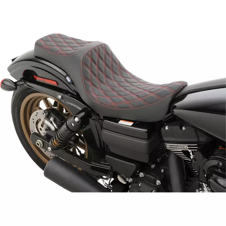 SEAT PREDATOR III DOUBLE DIAMOND BLACK/RED - Satulat ja satulanpäälliset - 08030604 - 1
