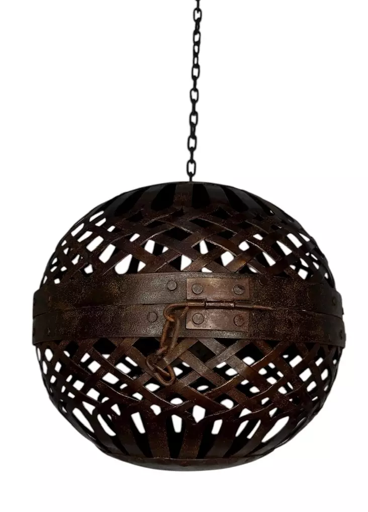 Metallilyhty pallo 30 cm, ruosteinen - Kynttilälyhty - LYHTY25 - 1