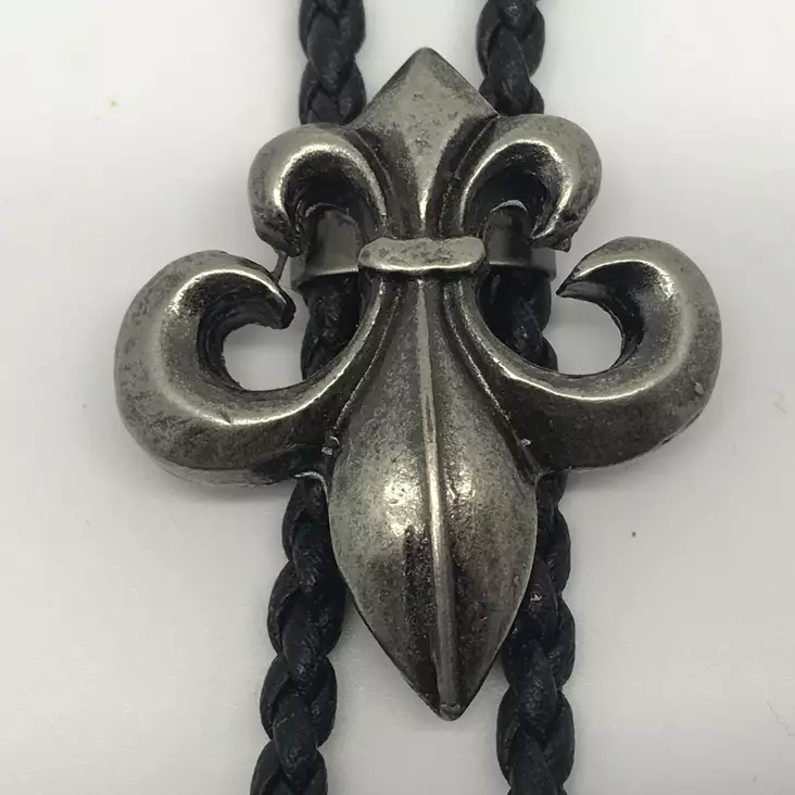 BOLO, Ranskanlilja, hopea - Kravatit ja bolo - BA106 - 1