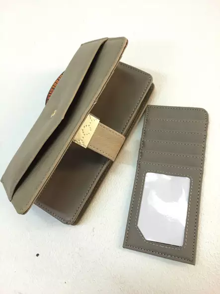 Lompakko, Beige - Lompakot ja rahakukkarot - KN247 - 2