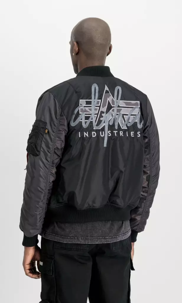 Alpha MA-1 Camo Back Emb. pilottitakki MA-1 Camo Back Embroidery