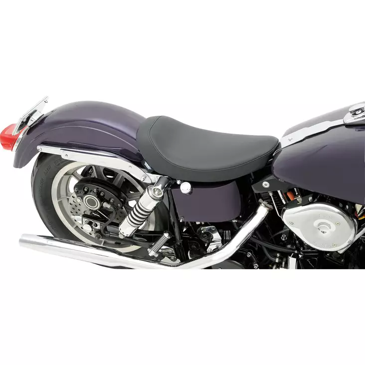 SEAT SOLO FRONT LOW PROFILE VINYL BLACK - Satulat ja satulanpäälliset - 08050087 - 1