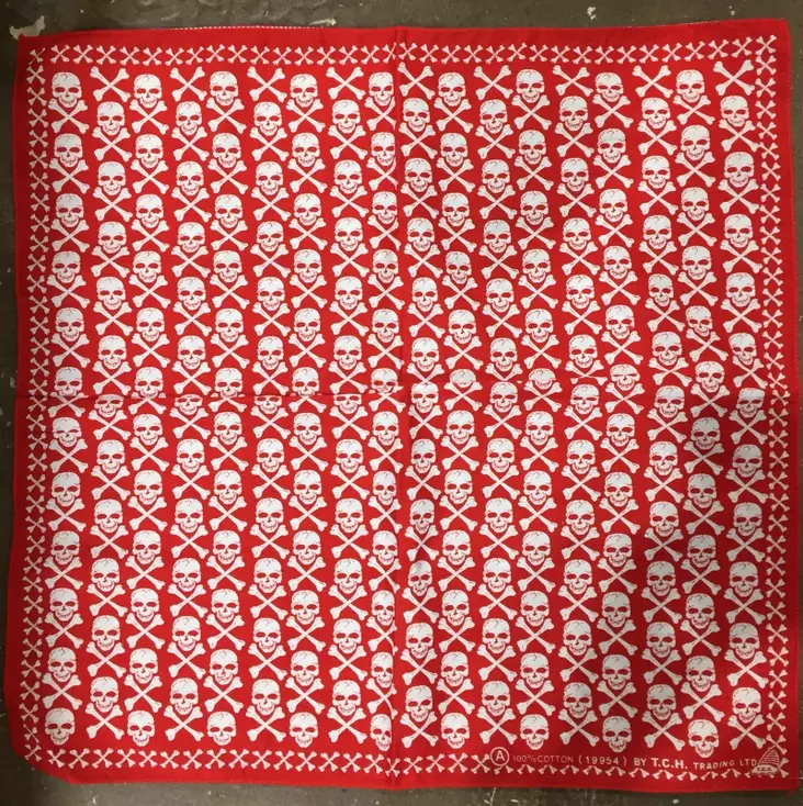 Huivi, punainen kallo luut - Huivit - HU418 - 1