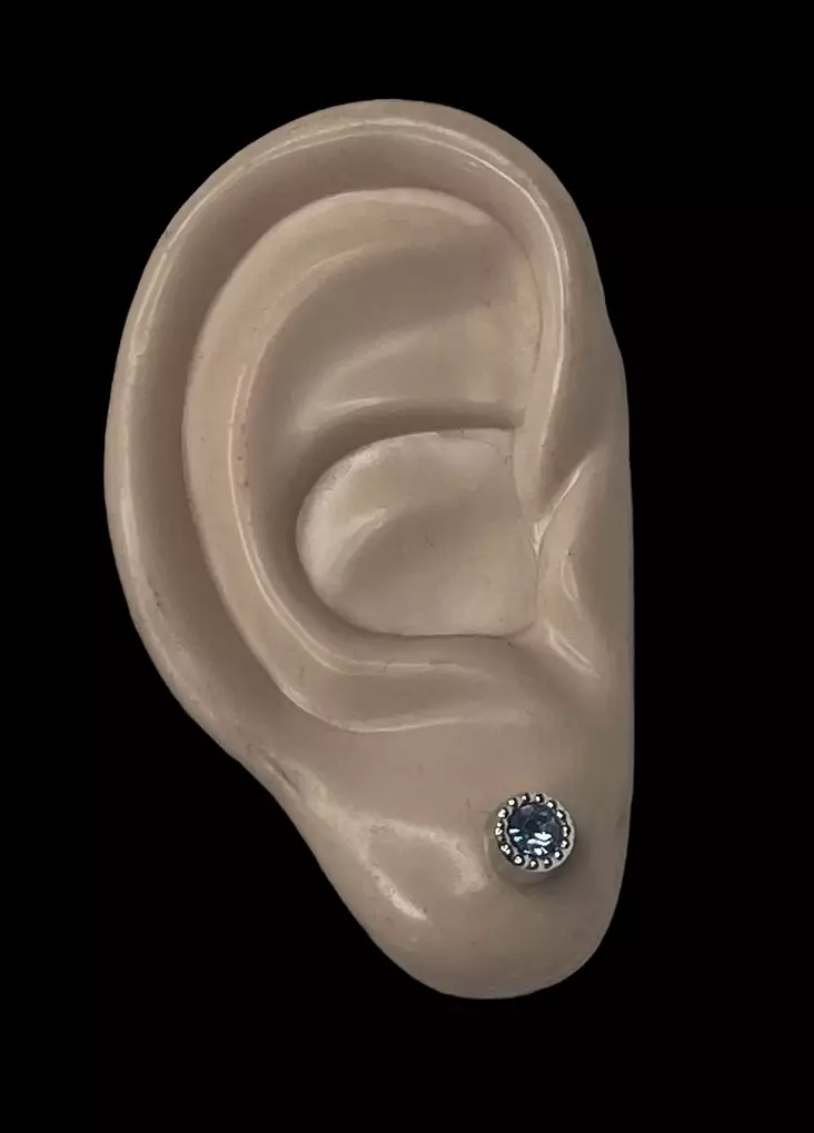 Korvakorut vaaleansininen kivi 6 mm - Korvakorut - KRV159 - 1