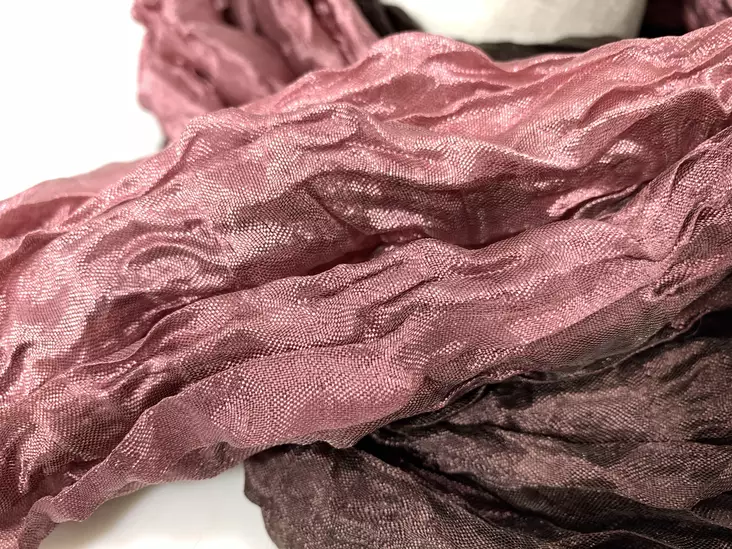 Liukuvärihuivi, ruskearosa - Huivit - HU99 - 1